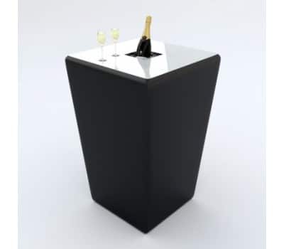 sort konisk barmodul med hvid bordplade og champagne