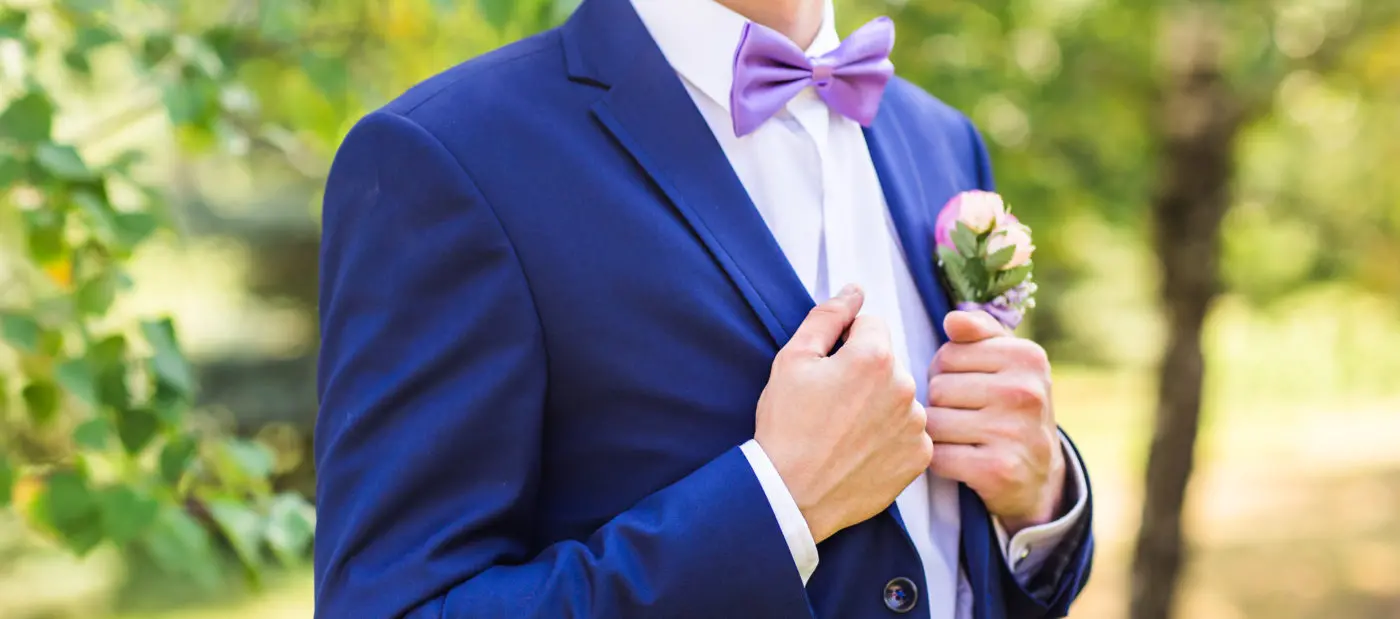 groom in the wedding suit PDZZSWK mand i blåt jakkesæt